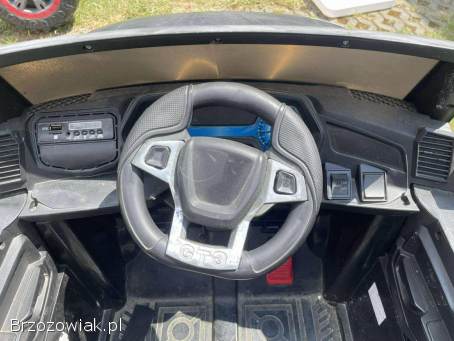 Elektryczny samochód dla dziecka