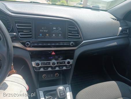 Hyundai Elantra 2020