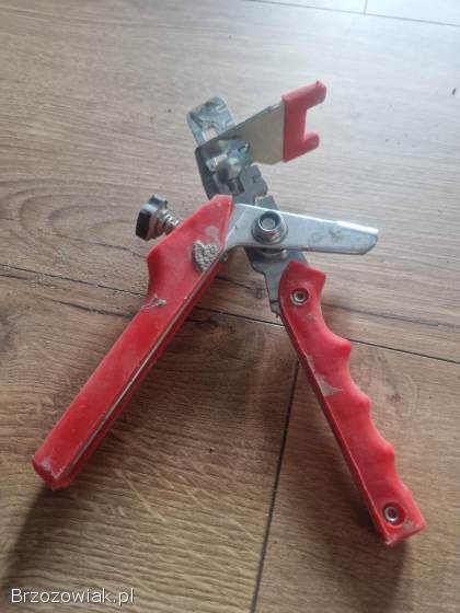 System poziomowania plytek