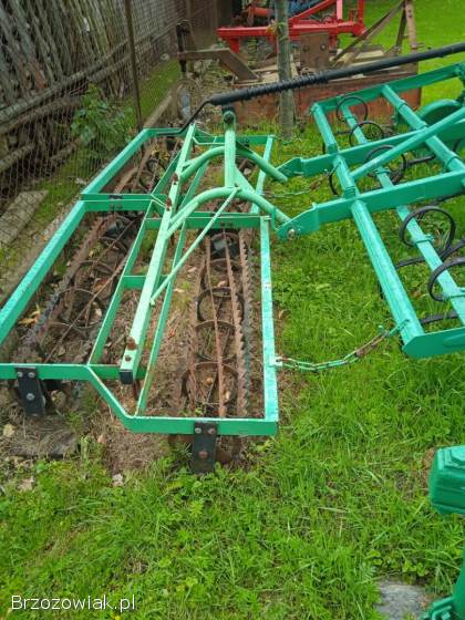 Agregat uprawowy z podwójnymi wałkami