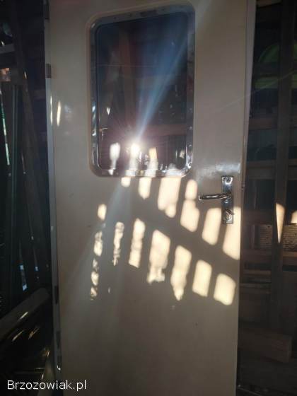 Drzwi