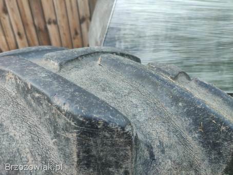 Opony Ursus C-360 3P Tył