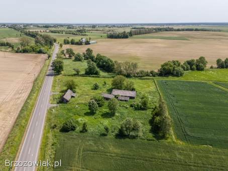 Działka budowlana 63 ar uzbrojona z budynkami