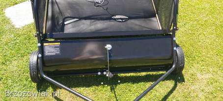 Zamiatarka liści i trawy do kosiarki traktorka