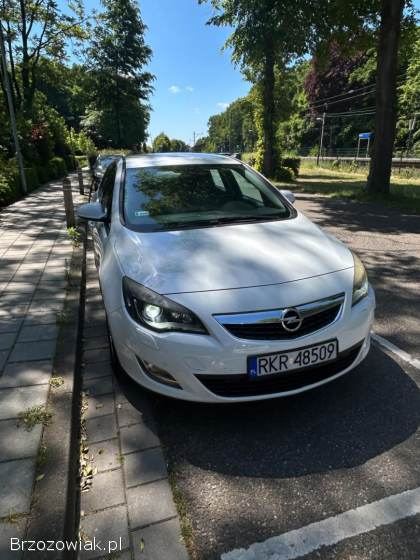 Opel Astra Cosmo 2010