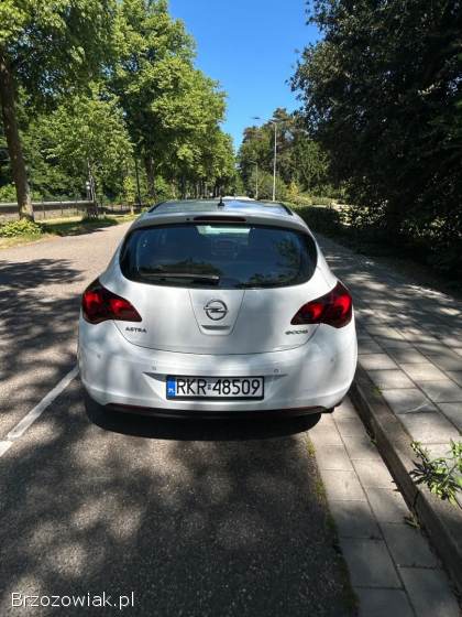 Opel Astra Cosmo 2010