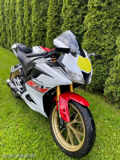 Yamaha YZF-R Yzf -  R 2022