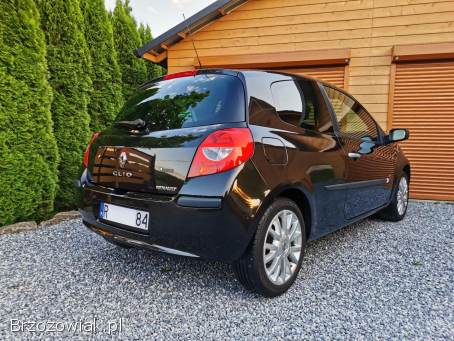 Renault Clio 1,  6 16V benzyna  2007