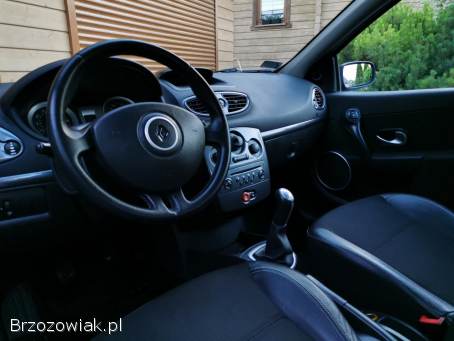 Renault Clio 1,  6 16V benzyna  2007