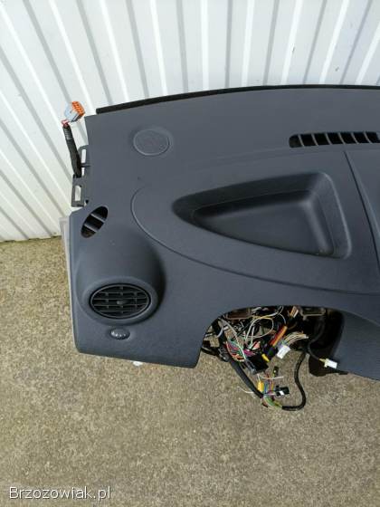 Renault Twingo 2 -  2009r.  Deska Rozdzielcza