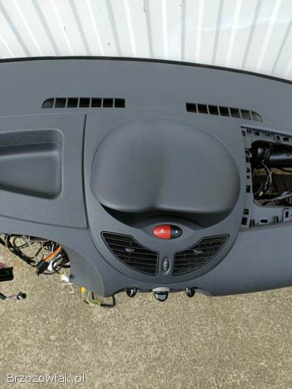 Renault Twingo 2 -  2009r.  Deska Rozdzielcza