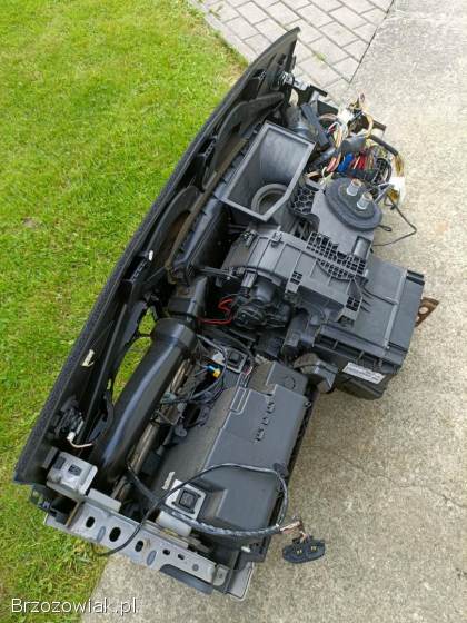 Renault Twingo 2 -  2009r.  Deska Rozdzielcza