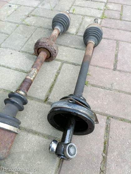 Półoś lewa i prawa -  Renault Twingo II -  2009 r.