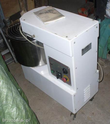 Mieszałka do ciasta,  mikser spiralny -  Besko