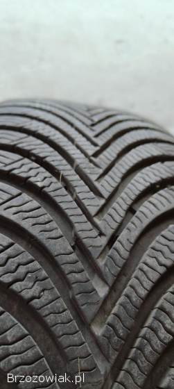 Felgi Aluminiowe RC desing z oponami zimowymi.