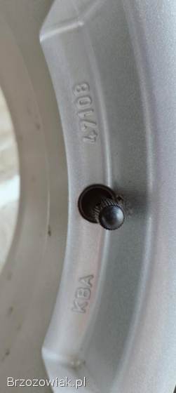 Felgi Aluminiowe RC desing z oponami zimowymi.