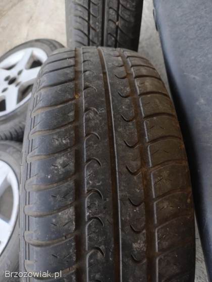 Felgi 14 4x100 z oponami np.  Volkswagen,  OPEL,