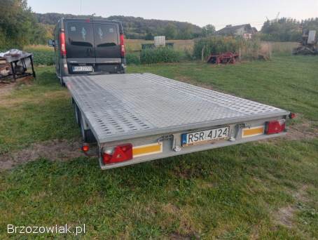 Laweta samochodowa prawie nowa rok 2022