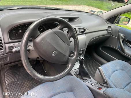 Renault Laguna Sedan 2001
