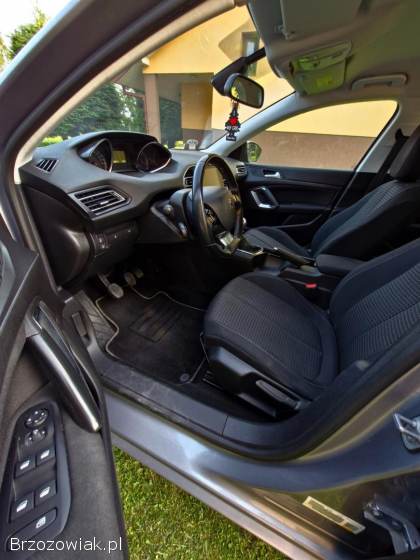 Peugeot 308 II generacja T9 2018