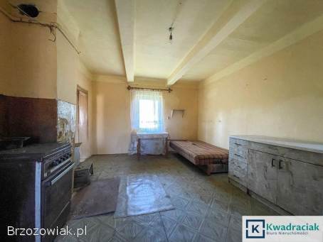 Wrocanka gm.  Tarnowiec – drewniany dom do remontu