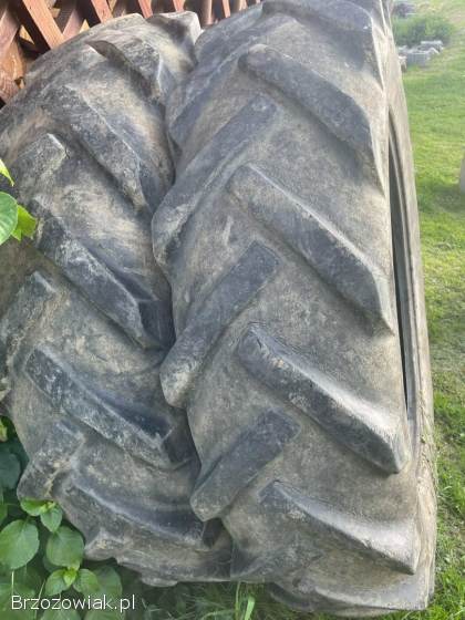 Sprzedam opony c330 tył