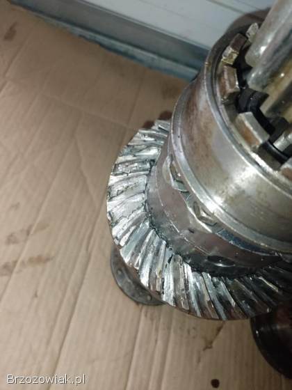 Skrzynia dzik półosie