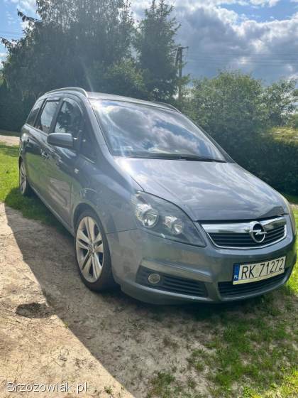 Opel Zafira B 2005