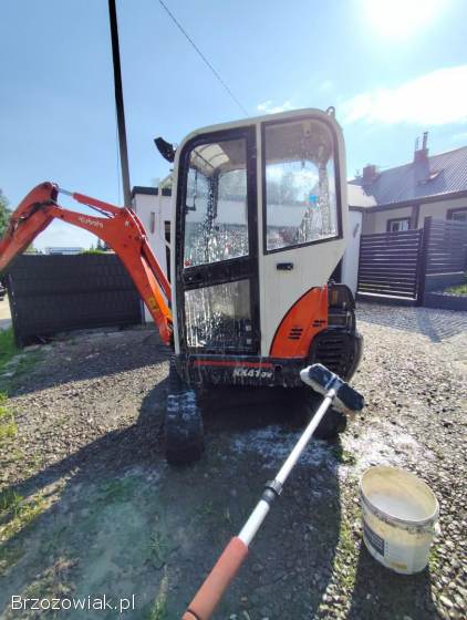 Wynajem minikoparki bez operatora (minikoparka -  zrób to sam!  )