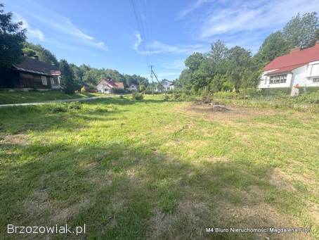 Drewniany dom w Chorkówce na 13 ar działce.