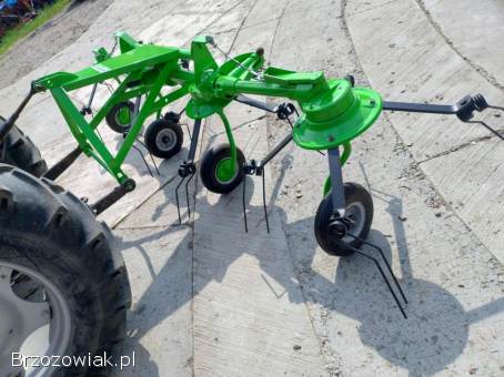 Przewracarka Deutz Fahr 4 metry robocze.