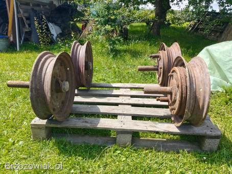 Felgi,  komplet do wozu ciągnikowego/konnego