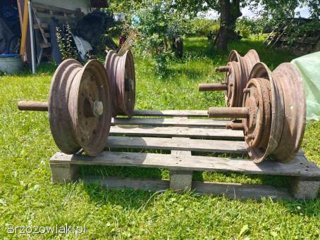 Felgi,  komplet do wozu ciągnikowego/konnego