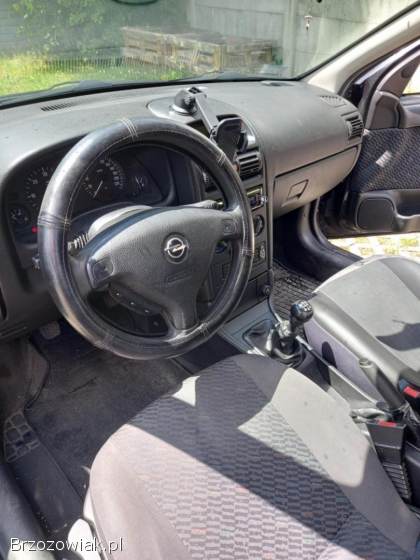 Opel Astra 2.  0 DTI 2002