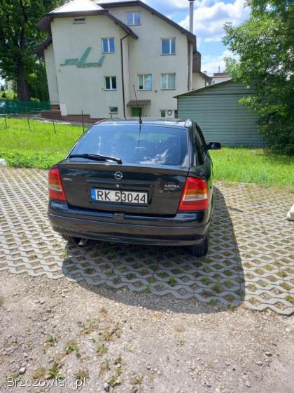 Opel Astra 2.  0 DTI 2002