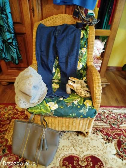 Zestaw ubrań niebieski 48