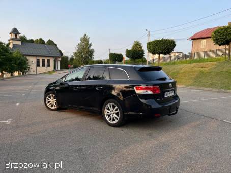 Toyota Avensis 1.  6 VVTI PREMIUM 2010