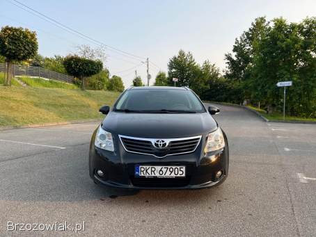 Toyota Avensis 1.  6 VVTI PREMIUM 2010