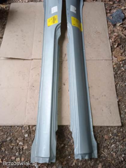 Progi do toyota yaris