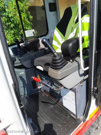 Sprzedam lub zamienię minikoparka Takeuchi TB216