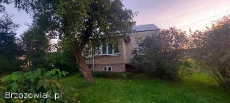 Dom wolnostojący na sprzedaż – Ustrobna,  gm.  Wojaszówka