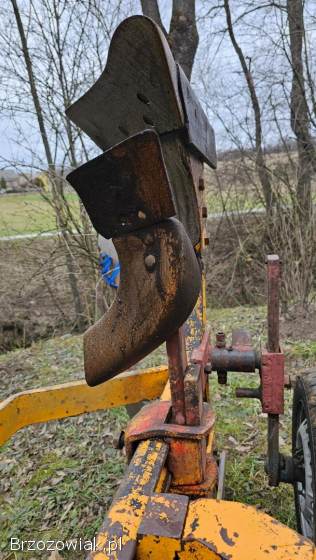Pług obrotowy 3 skibowy Huard kuhn