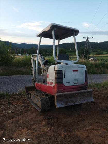 Minikoparka Takeuchi tb016