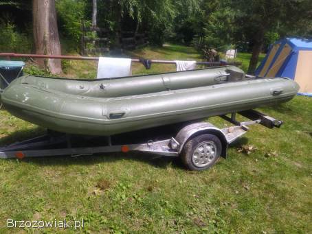 Ponton z twardym dnem,  mocowanie na silnik + przyczepka
