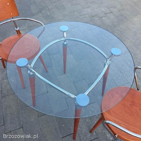Okrągły stół + dwa krzesła
