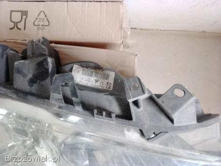 Lampa Peugeot 307 LIFT.  (Prawa)