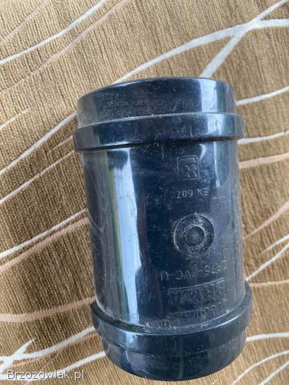 Złączka rynnowa 75 mm grafitowa i inne za całość 80 zl