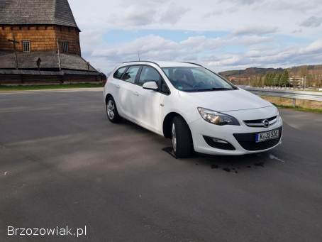 Opel Astra 1.  4 Turbo  2015