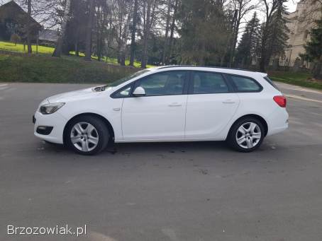 Opel Astra 1.  4 Turbo  2015