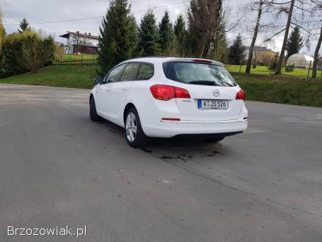 Opel Astra 1.  4 Turbo  2015